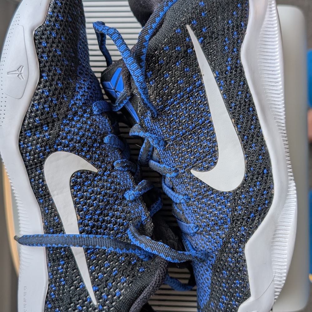 Nike Kobe XI Elite Low - Mark Parker - Sz 8